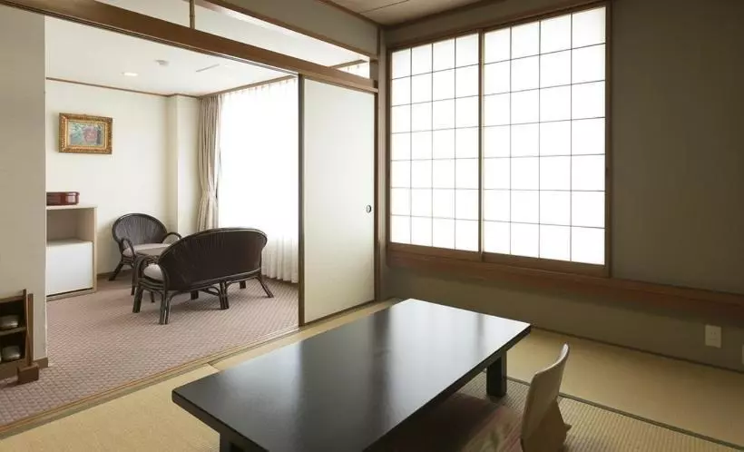 浴室共有スタンダード４人用ルーム, Kaike Grand Hotel Tensui