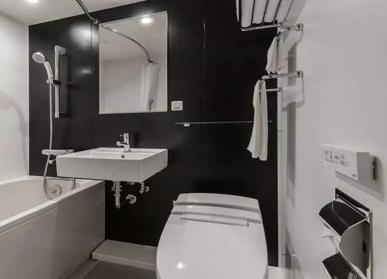 اتاق لوکس یک تخته, Kkr Hotel Osaka