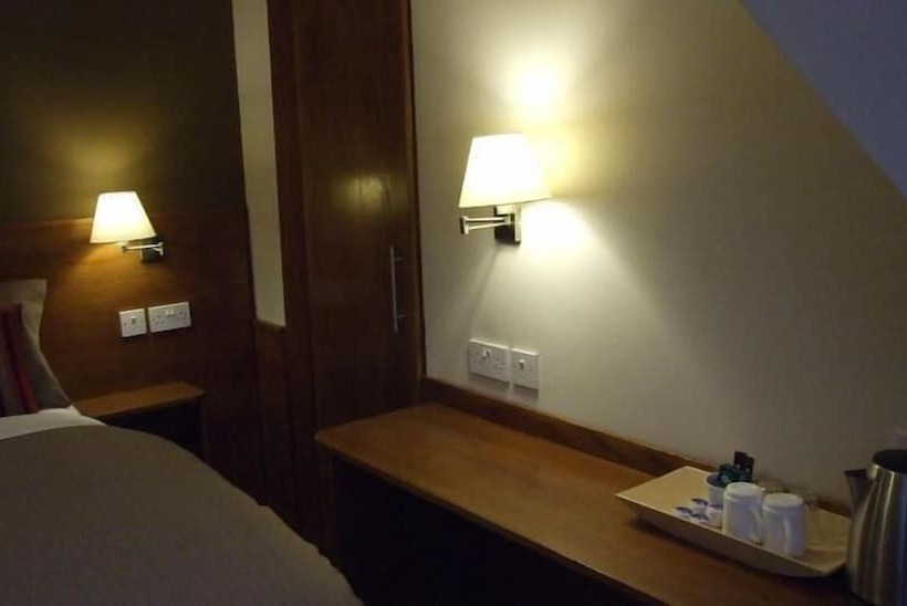 חדר סופריור, Leith House