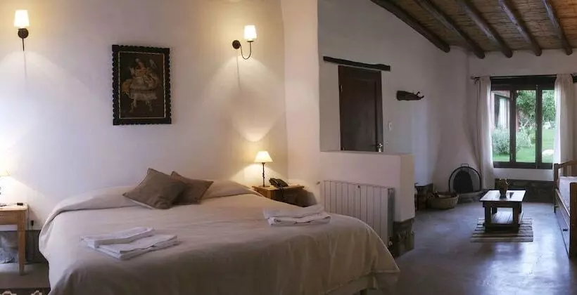 اتاق سوپریور, Posada Con Los Angeles