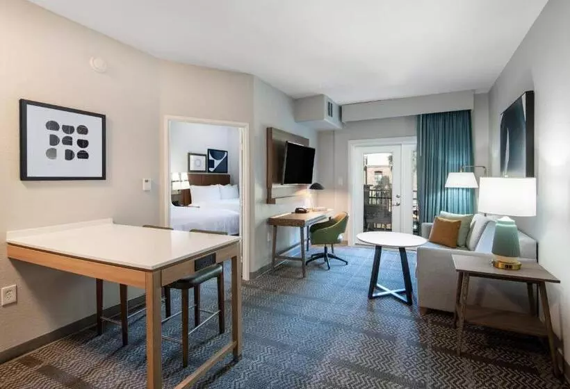 バルコニー付スイート, Staybridge Suites Phoenix Glendale Sports Dist, An Ihg