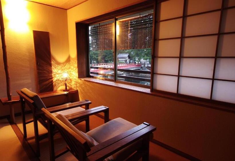 标准三人间, Taikyourou