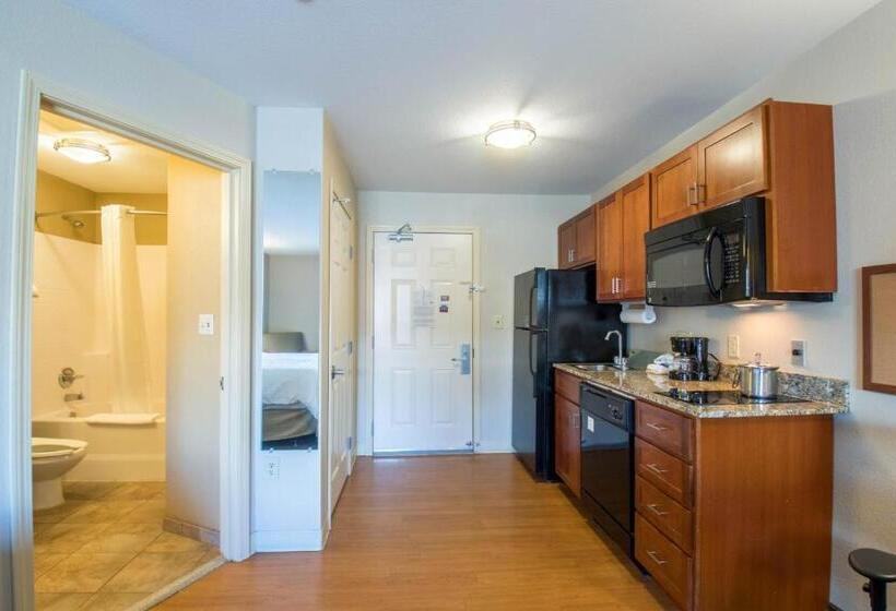 إستوديو قياسى سرير كينج, Western Slope Suites Parachute