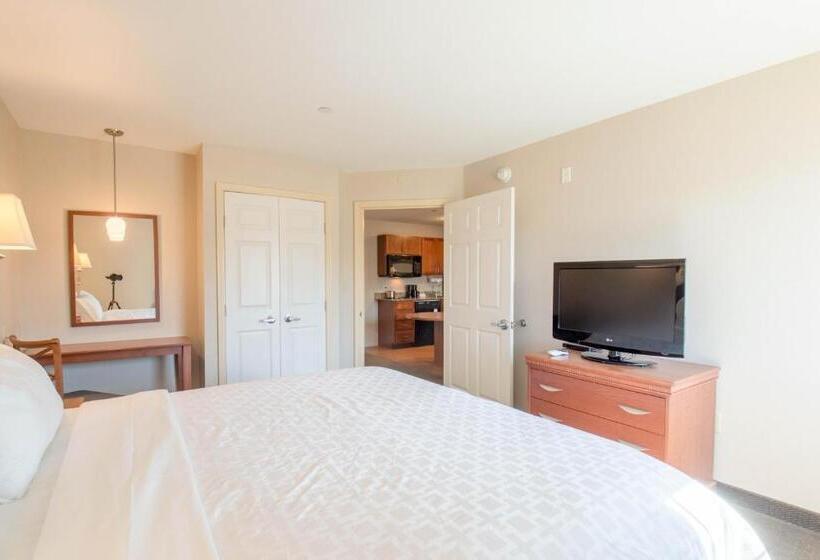 إستوديو قياسى, Western Slope Suites Parachute