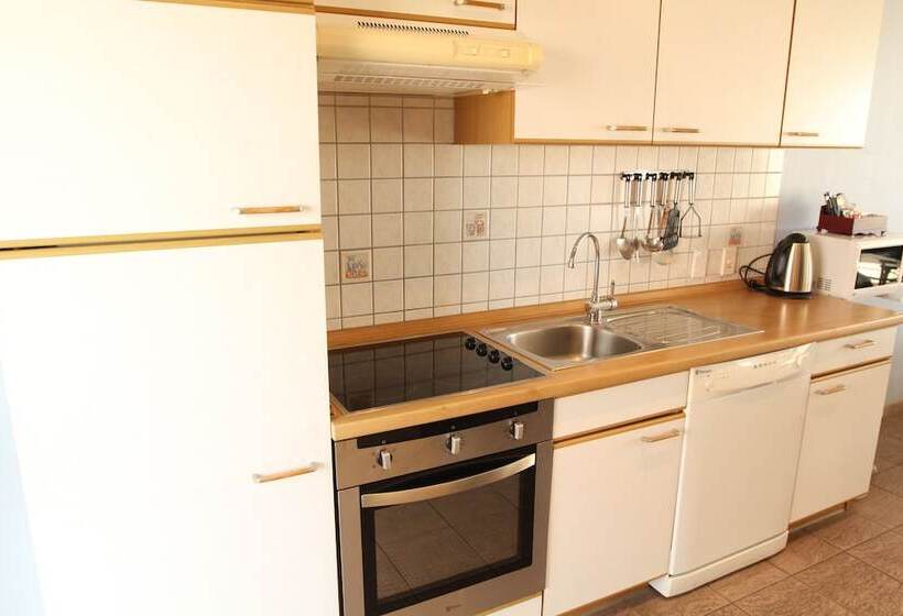 풀장 전망 스위트, Admiralty Lodge Motel