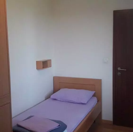 اتاق استاندارد, Hi Hostel Zadar