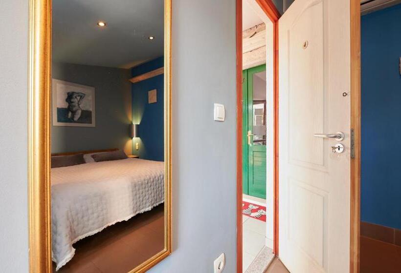 اتاق استاندارد, Domus Maritima