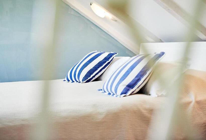 اتاق لوکس با چشمانداز دریا, Domus Maritima