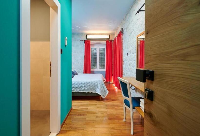 اتاق لوکس, Domus Maritima