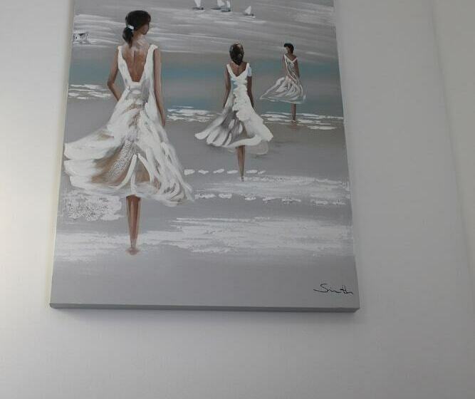 Tengerre Néző Comfort Szoba, Violeta Hvar