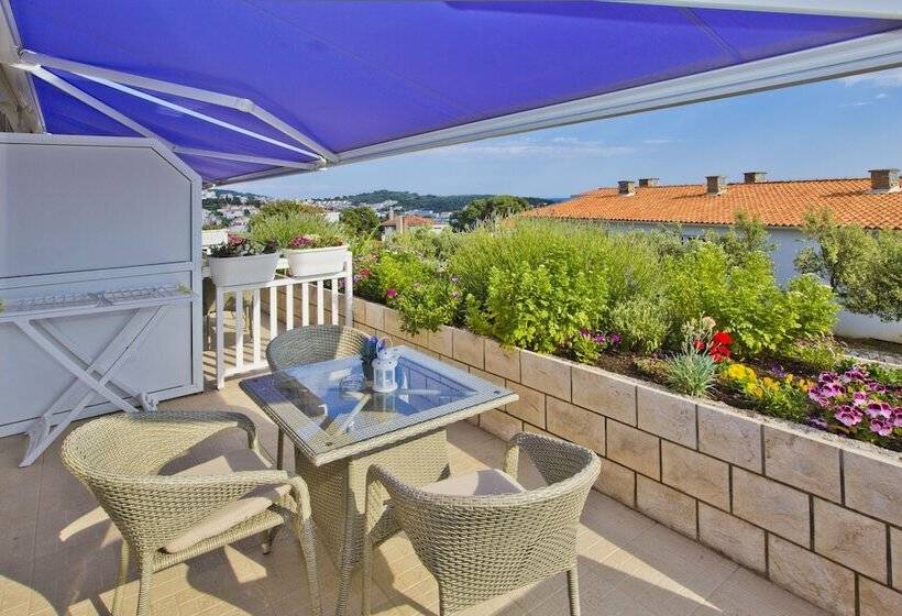 Oldal Tengerre Néző 1 Szobás Apartman, Violeta Hvar