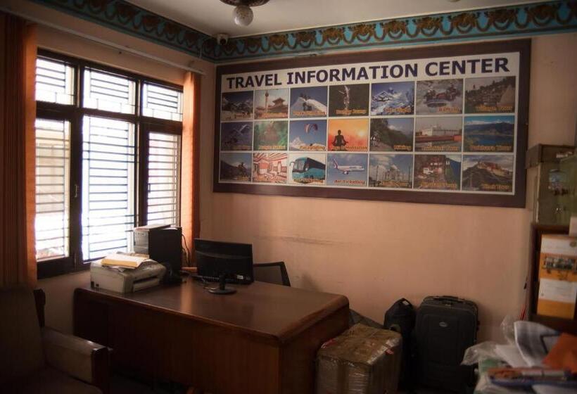 اتاق عادی, Khangsar Home