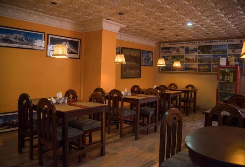 اتاق عادی, Khangsar Home