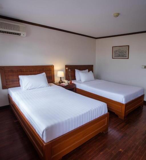 اتاق سوپریور, Lao Orchid