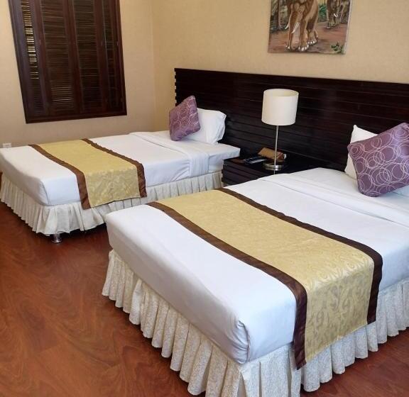 غرفة قياسية, Savan Resorts