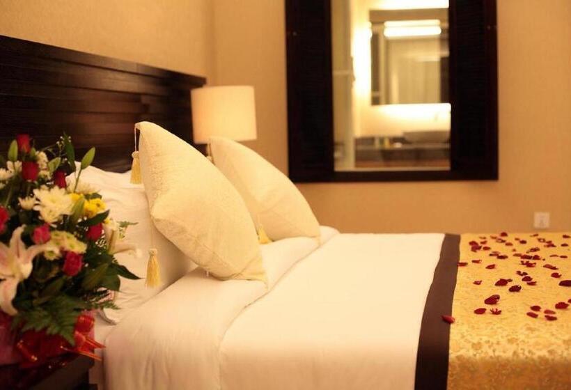 غرفة قياسية, Savan Resorts