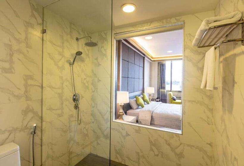 غرفة ديلوكس, Savan Resorts