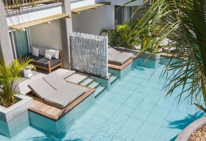 디럭스 룸, Sunrise Attitude