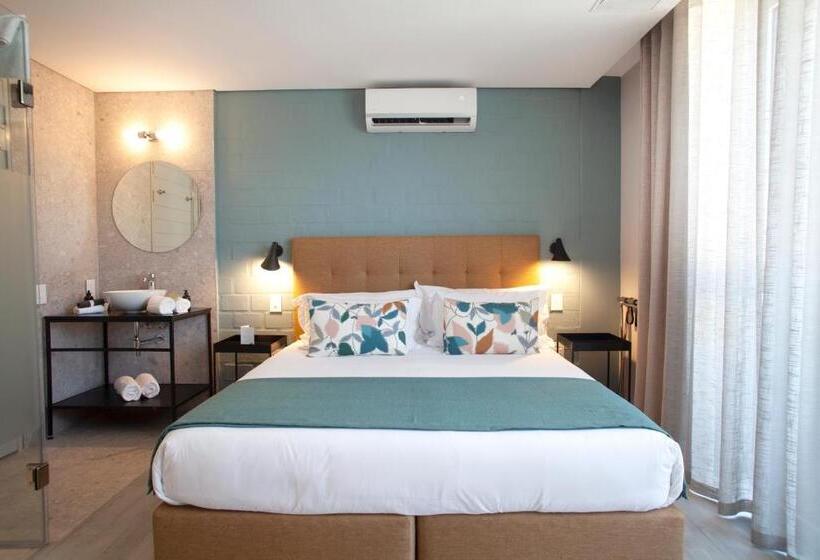 클래식 룸 킹 침대, Zest Boutique Hotel By The Living Journey Collection