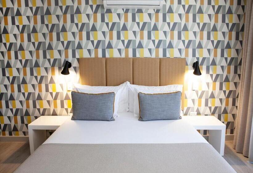 חדר סופריור עם מיטת קינג, Zest Boutique Hotel By The Living Journey Collection