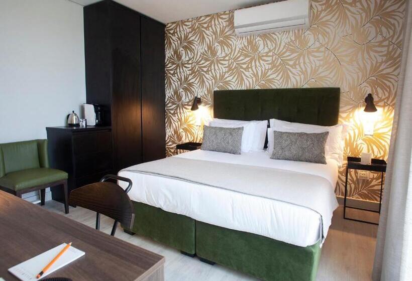 חדר סופריור עם מיטת קינג, Zest Boutique Hotel By The Living Journey Collection