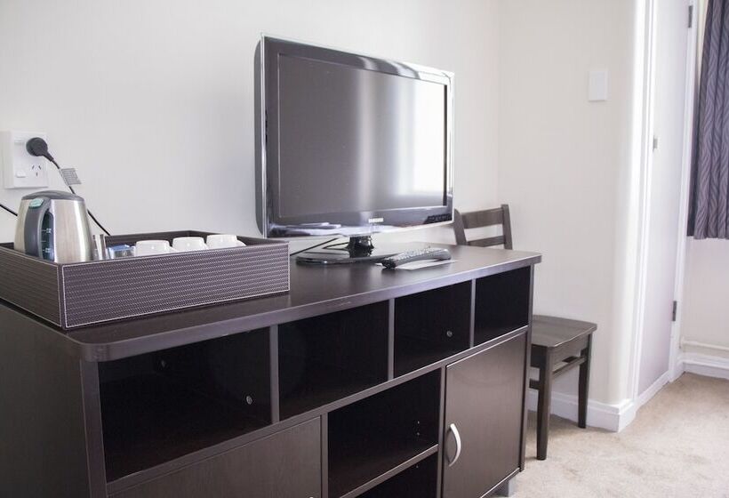 חדר סטנדרט, Waterloo & Backpackers