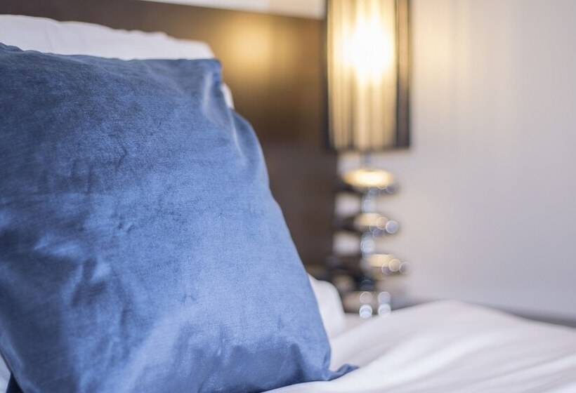 חדר סטנדרט יחיד, Waterloo & Backpackers