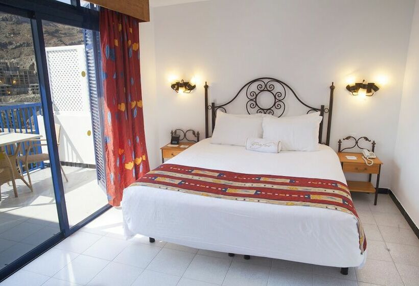 דירת שני חדרים, Apartments At Cala Blanca