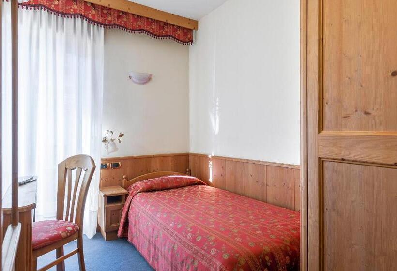 Номер Superior Одноместный, Family Hotel La Perla