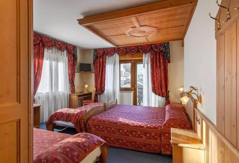 スーペリアの4人部屋, Family Hotel La Perla