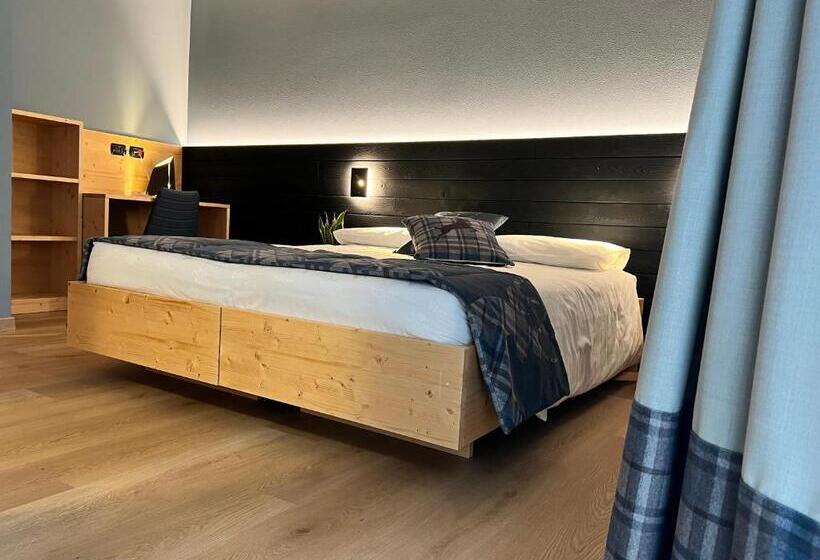 Номер Deluxe, Family Hotel La Perla