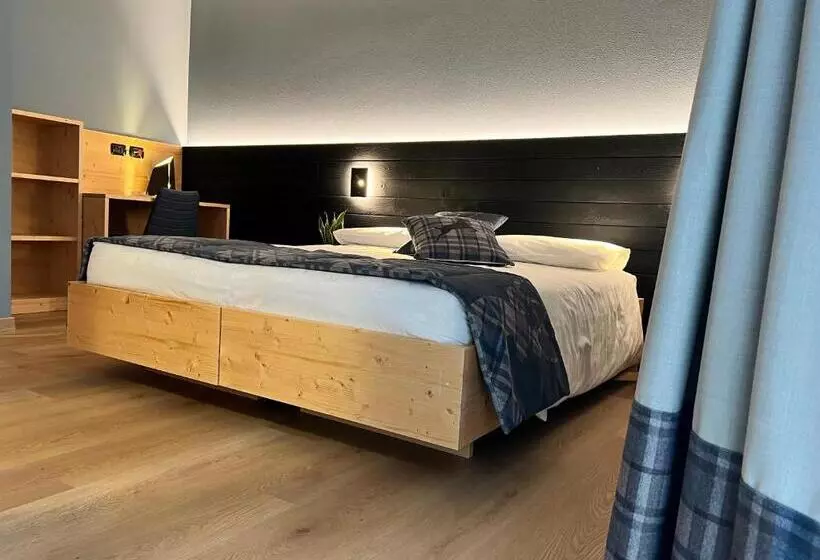 デラックスルーム, Family Hotel La Perla