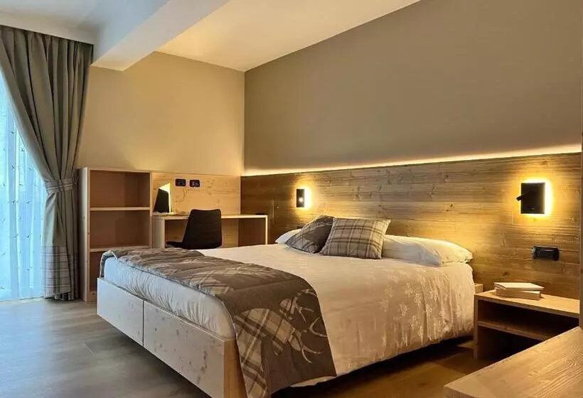 デラックスルーム, Family Hotel La Perla