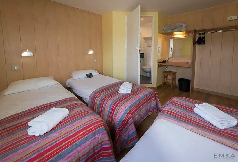 スタンダードトリプルルーム, Fasthotel Annecy