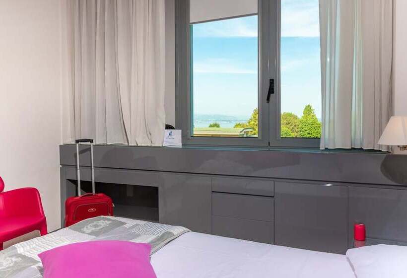 غرفة قياسية, Alfieri