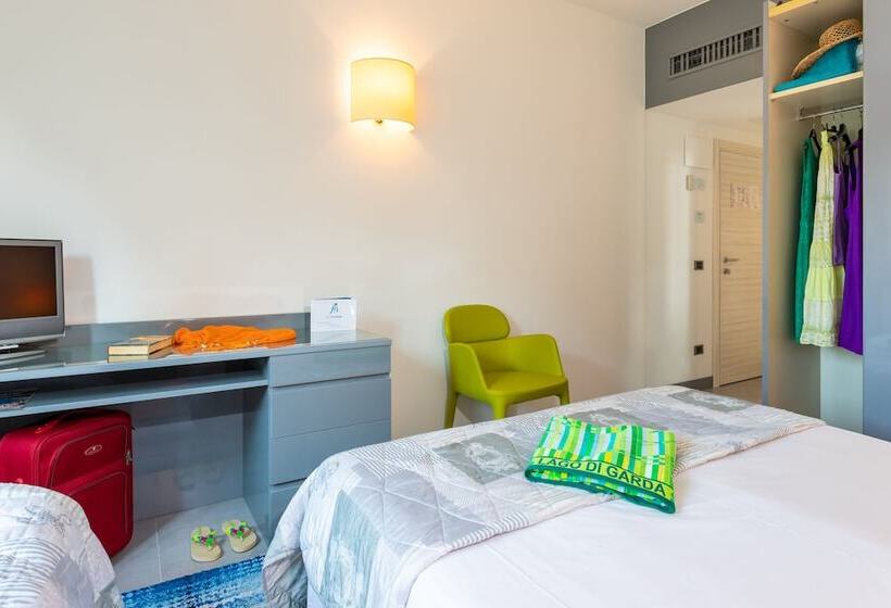 غرفة قياسية, Alfieri