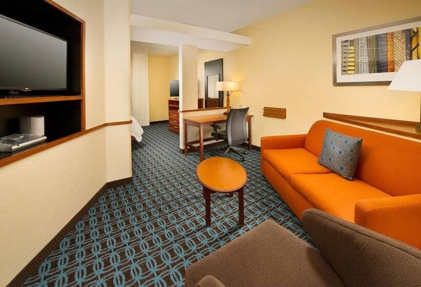 エクゼクティブスイート, Fairfield Inn & Suites By Marriott Marshall