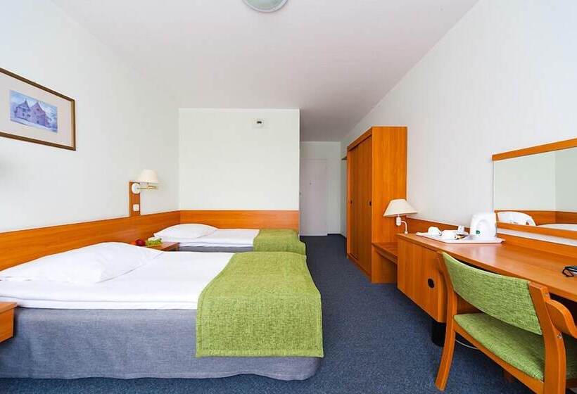 غرفة قياسية, Ior