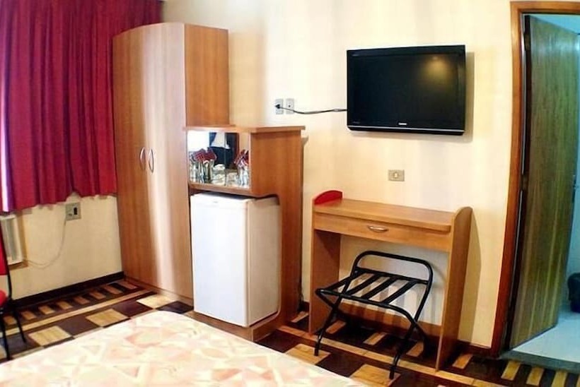 اتاق استاندارد چهار تخته, Itajuba