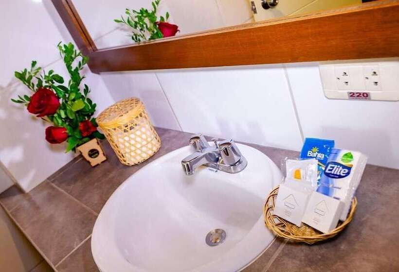 标准间, Los Tambos Boutique