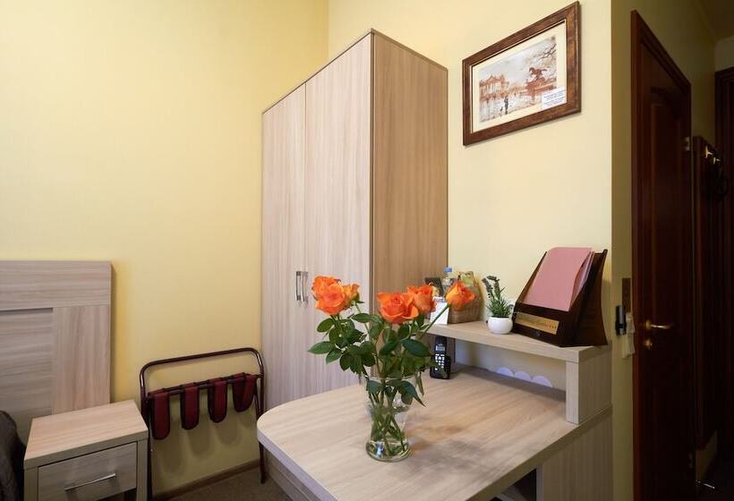 スタンダードルーム, Nevsky Contour