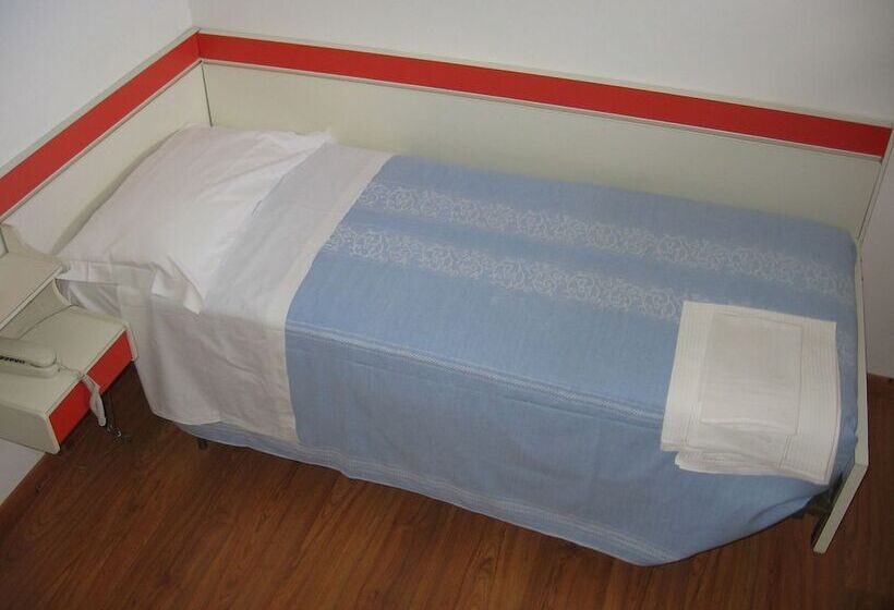 Номер Стандарт Индивидуальный, Prati