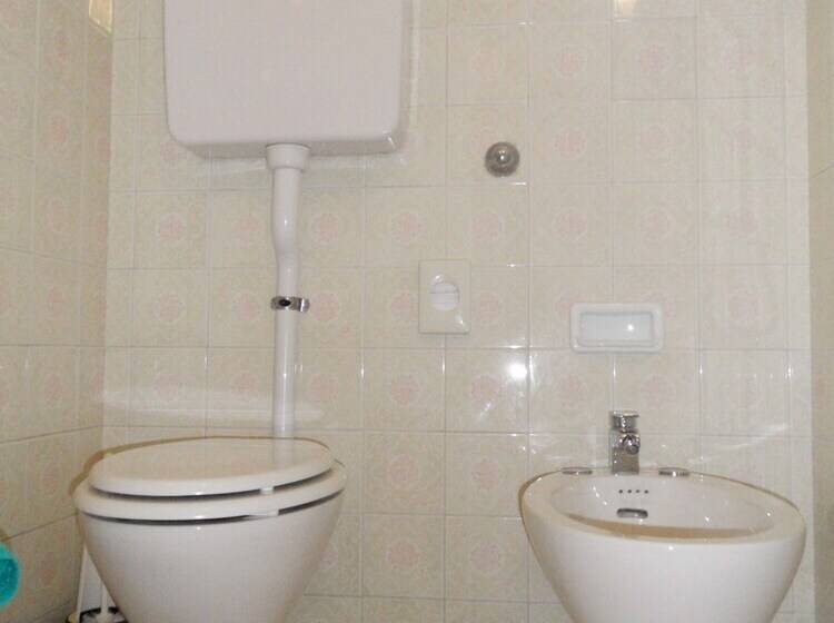 Четырехместный Номер Стандарт, Prati