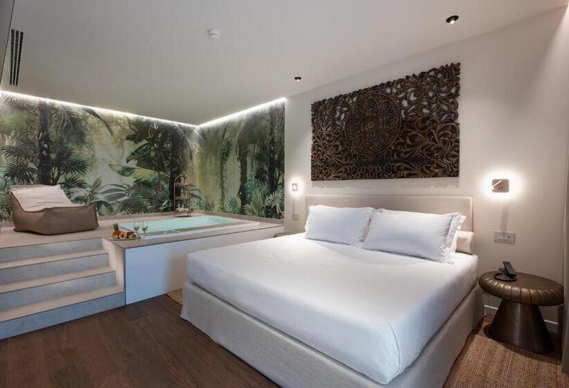 带按摩浴盆的套房, Savoy Beach Hotel & Thermal Spa