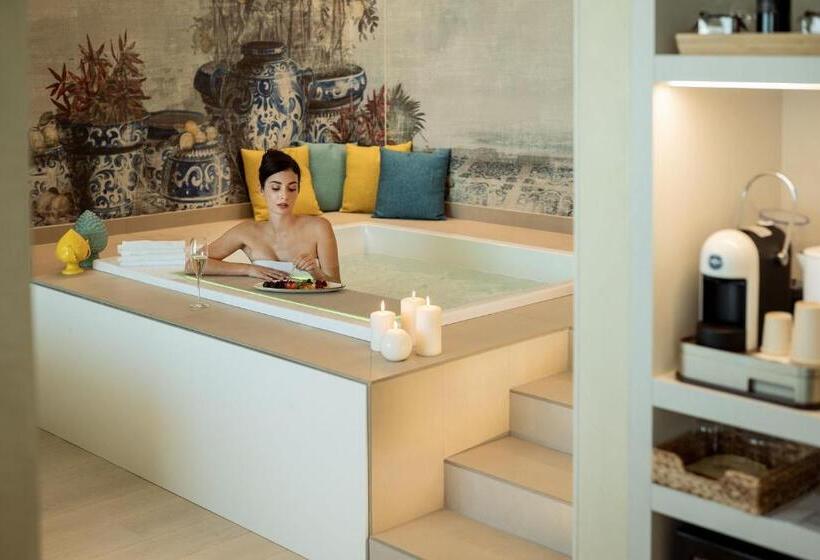 Люкс с гидромассажем, Savoy Beach Hotel & Thermal Spa