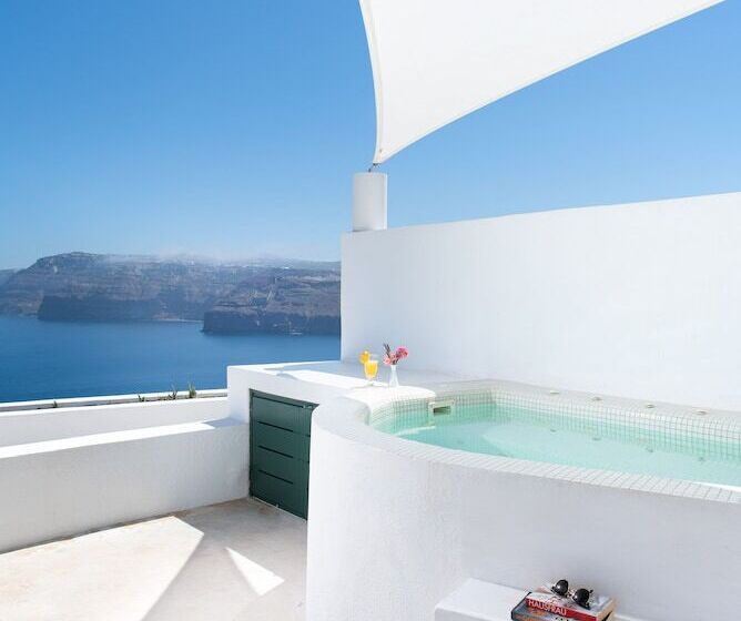 Люкс Deluxe Вид на Море, Avant Garde Suites