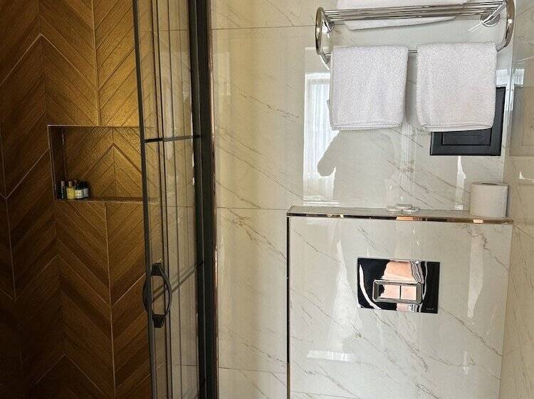 اتاق استاندارد, Blue Tuana Hotel Old City