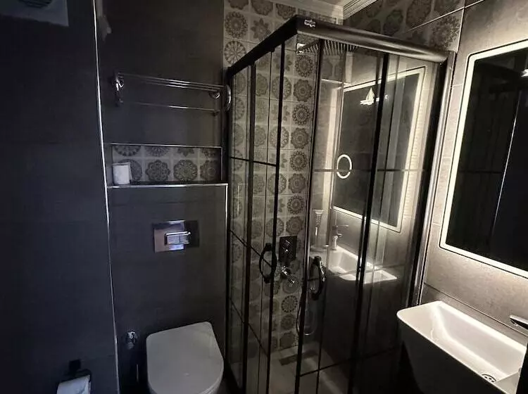 اتاق استاندارد, Blue Tuana Hotel Old City