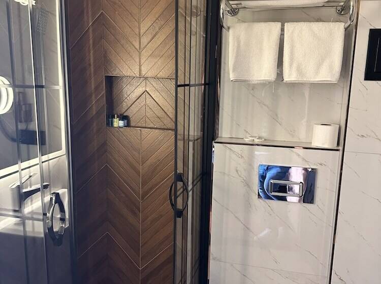 اتاق استاندارد با چشمانداز دریا, Blue Tuana Hotel Old City