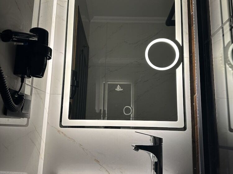 اتاق استاندارد با چشمانداز دریا, Blue Tuana Hotel Old City